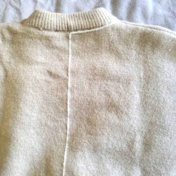 SOLD Bundle of 2 ZARA Knit Sweaters with Piping - M - Picture 6 of 8